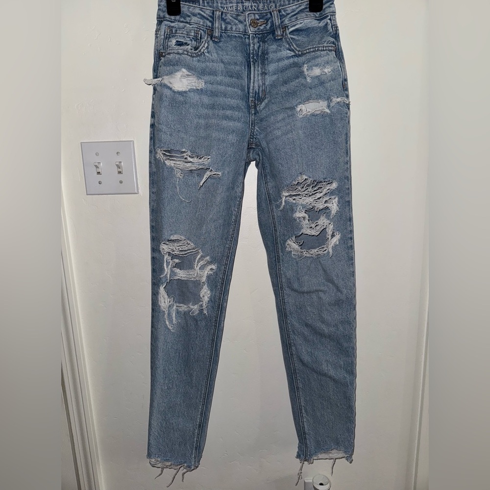 American Eagle Mom Jeans